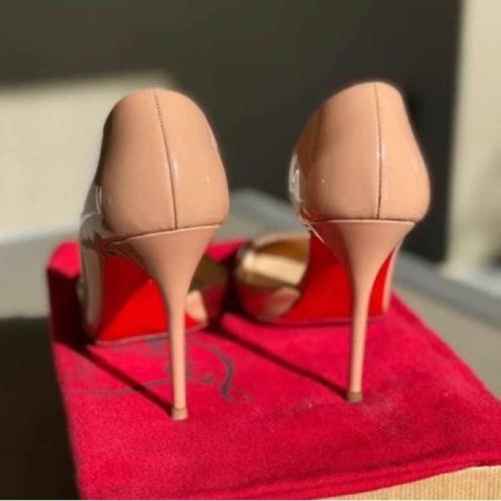 Christian Louboutin Pumps